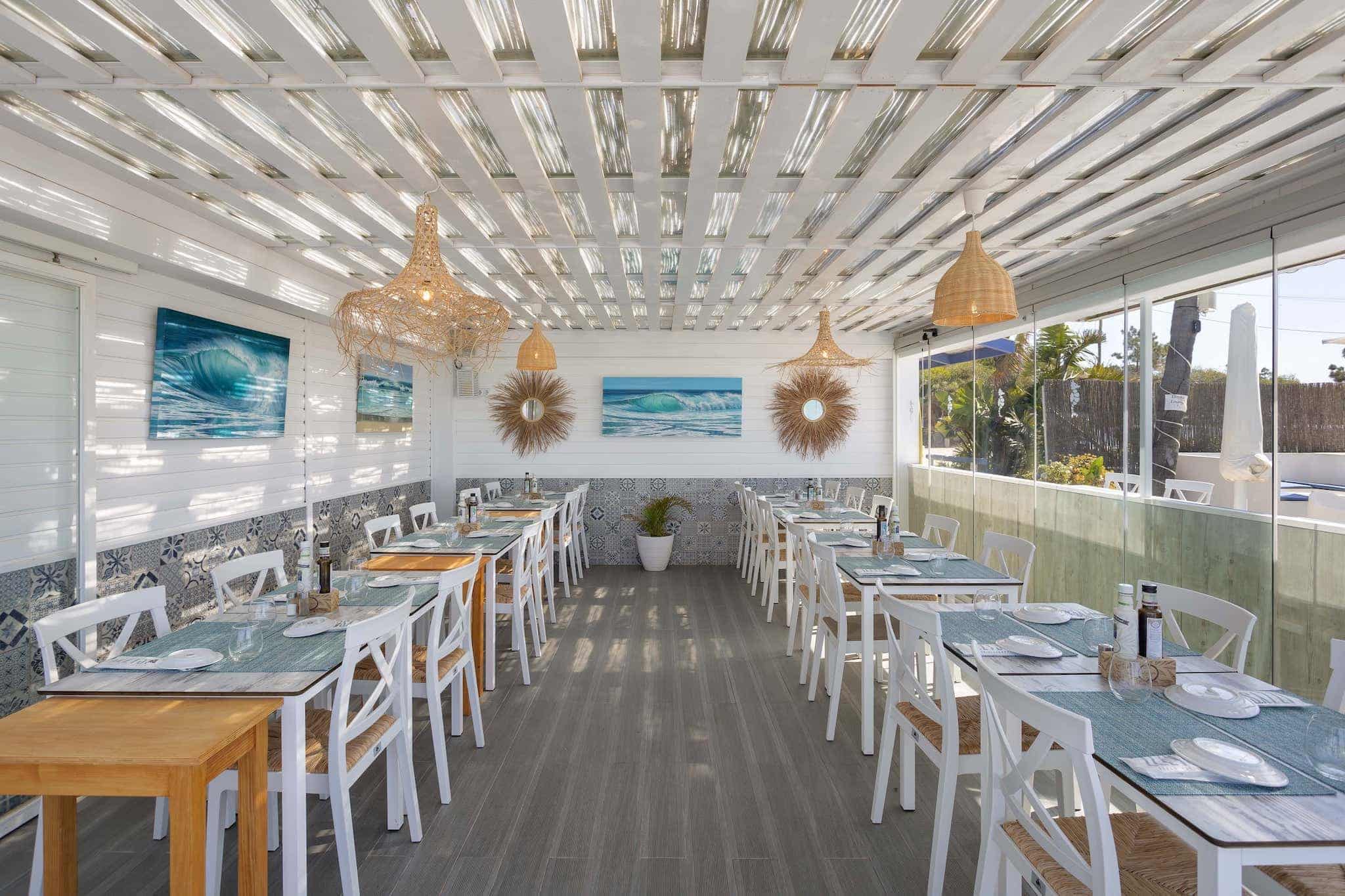 imgi_41_izzys-gallery-15