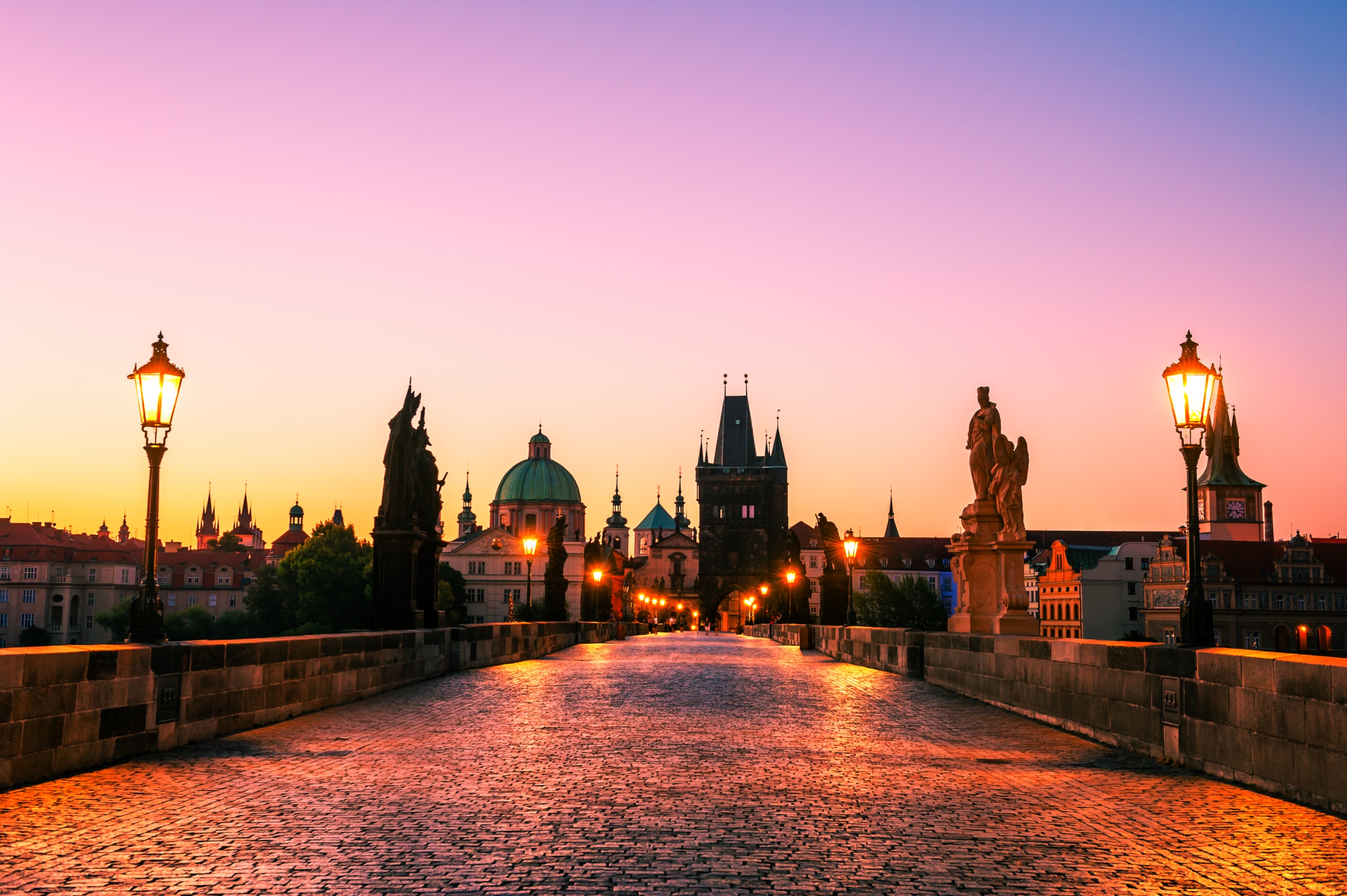 charles-bridge-at-sunrise-in-prague-czech-republi-2025-10-16-23-16-53-utc